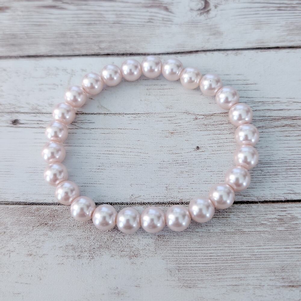 Vintage Stretch Bracelet Pink Faux Pearl